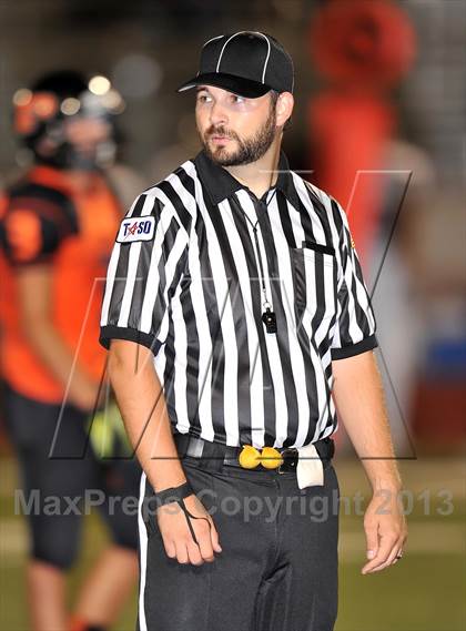 Thumbnail 2 in Petrolia vs. Cross Plains photogallery.