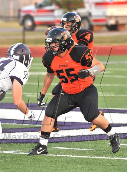 Thumbnail 2 in Petrolia vs. Cross Plains photogallery.