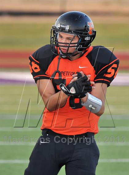 Thumbnail 3 in Petrolia vs. Cross Plains photogallery.