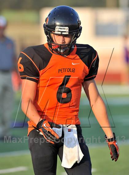 Thumbnail 2 in Petrolia vs. Cross Plains photogallery.