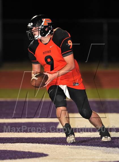 Thumbnail 3 in Petrolia vs. Cross Plains photogallery.