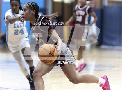 Thumbnail 3 in Cardinal Ritter College Prep @ Belleville East photogallery.