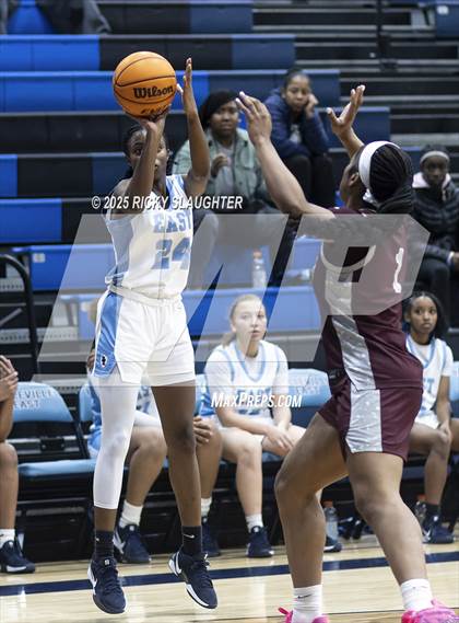 Thumbnail 3 in Cardinal Ritter College Prep @ Belleville East photogallery.