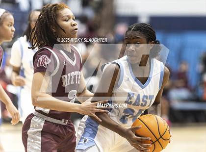 Thumbnail 1 in Cardinal Ritter College Prep @ Belleville East photogallery.