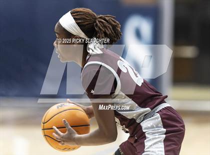 Thumbnail 1 in Cardinal Ritter College Prep @ Belleville East photogallery.