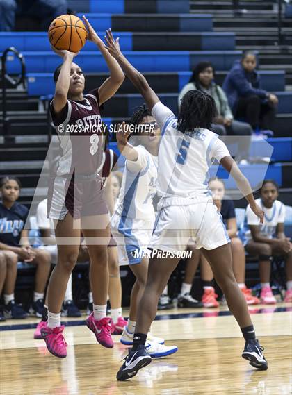 Thumbnail 3 in Cardinal Ritter College Prep @ Belleville East photogallery.