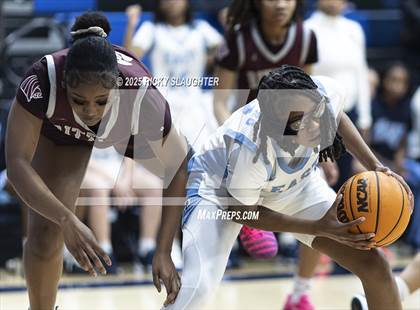 Thumbnail 1 in Cardinal Ritter College Prep @ Belleville East photogallery.