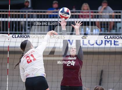 Thumbnail 1 in Cranberry Area vs Redbank Valley (PIAA D9 AA Final) photogallery.