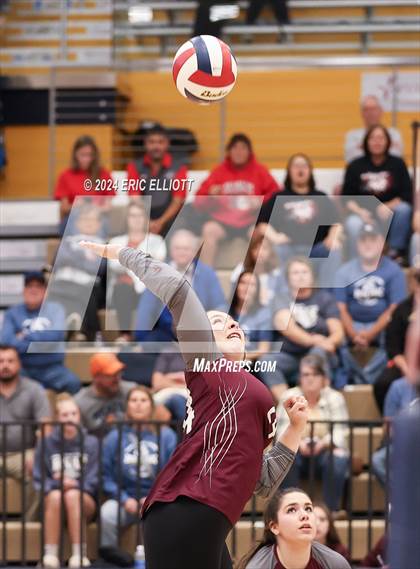 Thumbnail 2 in Cranberry Area vs Redbank Valley (PIAA D9 AA Final) photogallery.