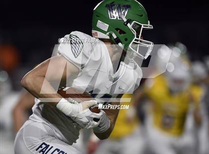 Thumbnail 3 in Woodinville @ Sumner [WIAA 4A State Playoff Round 1] photogallery.