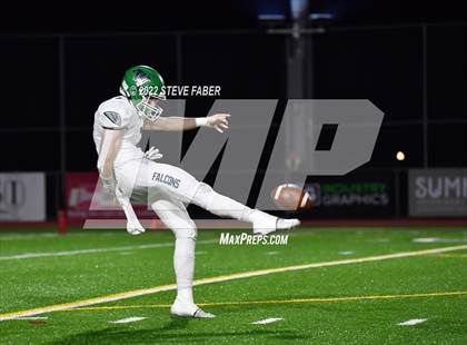 Thumbnail 2 in Woodinville @ Sumner [WIAA 4A State Playoff Round 1] photogallery.