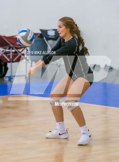 Thumbnail 2 in McMichael vs. Hixson photogallery.