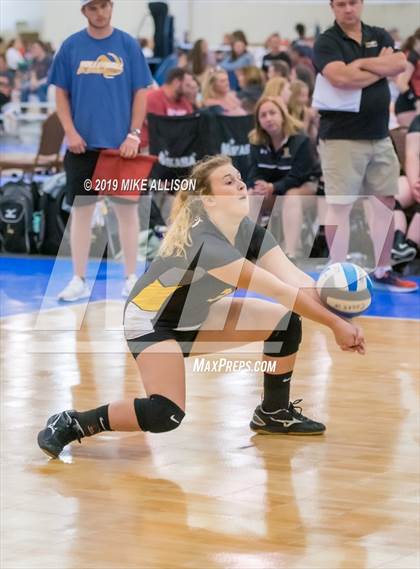 Thumbnail 1 in McMichael vs. Hixson photogallery.