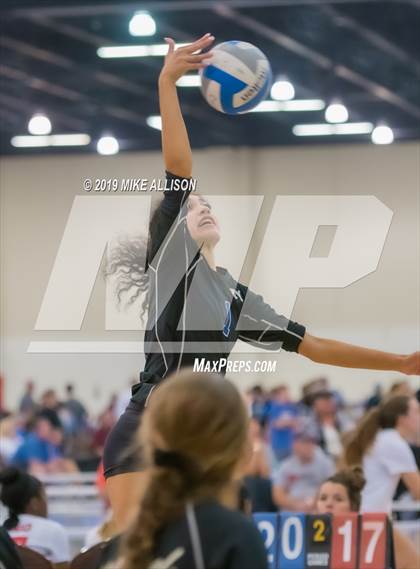 Thumbnail 2 in McMichael vs. Hixson photogallery.
