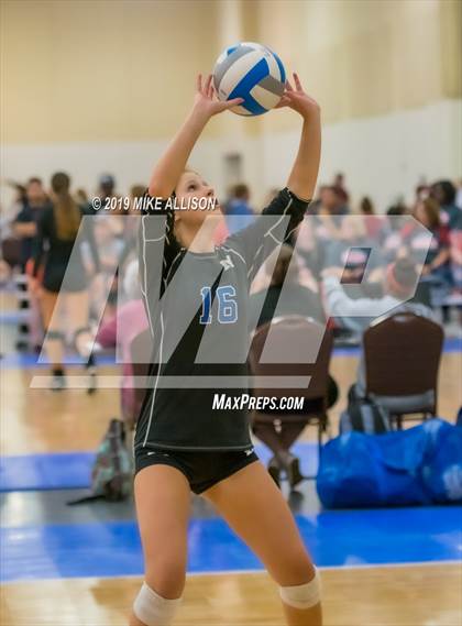 Thumbnail 3 in McMichael vs. Hixson photogallery.