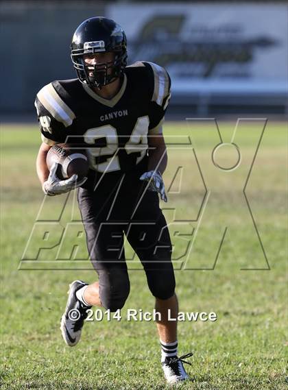 Thumbnail 2 in Esperanza vs. Canyon photogallery.