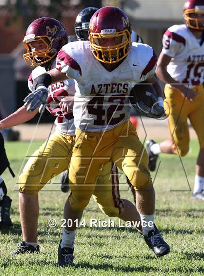 Thumbnail 1 in Esperanza vs. Canyon photogallery.