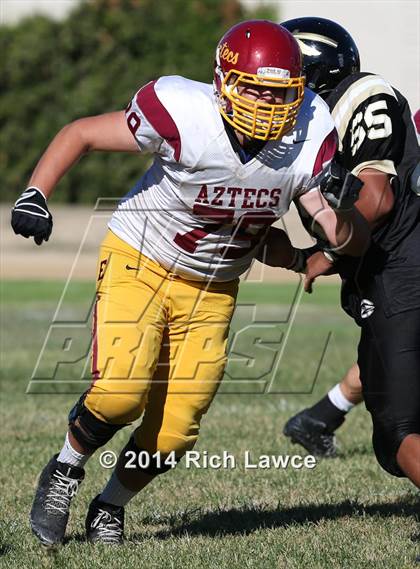 Thumbnail 1 in Esperanza vs. Canyon photogallery.