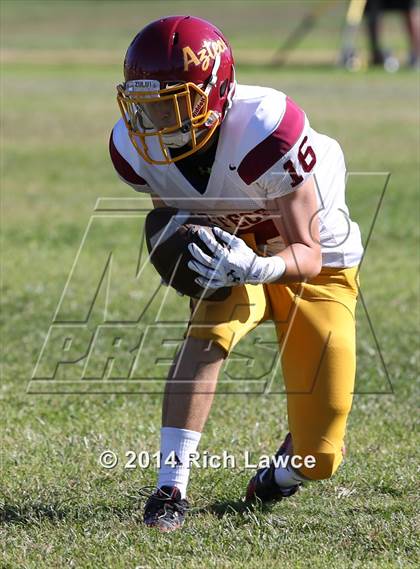 Thumbnail 1 in Esperanza vs. Canyon photogallery.