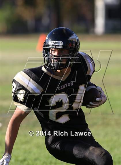Thumbnail 1 in Esperanza vs. Canyon photogallery.