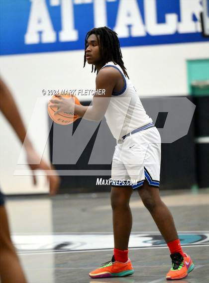 Thumbnail 3 in Hialeah vs Logan County (Daytona Beach Sunshine Classic) photogallery.