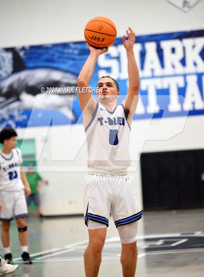 Thumbnail 3 in Hialeah vs Logan County (Daytona Beach Sunshine Classic) photogallery.