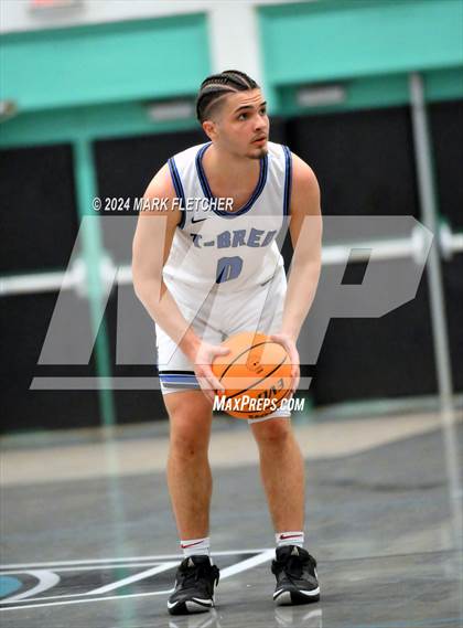 Thumbnail 2 in Hialeah vs Logan County (Daytona Beach Sunshine Classic) photogallery.