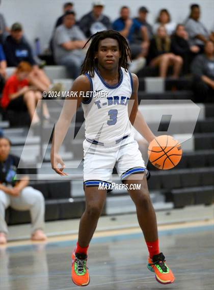 Thumbnail 2 in Hialeah vs Logan County (Daytona Beach Sunshine Classic) photogallery.