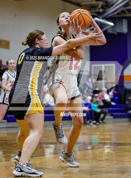 Thumbnail 3 in Chilton County vs Isabella (Chilton County Tournament Round 1) photogallery.