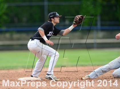 Thumbnail 3 in Amity Regional vs. Xavier (SCC Final) photogallery.