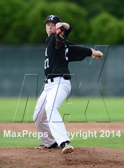Thumbnail 2 in Amity Regional vs. Xavier (SCC Final) photogallery.