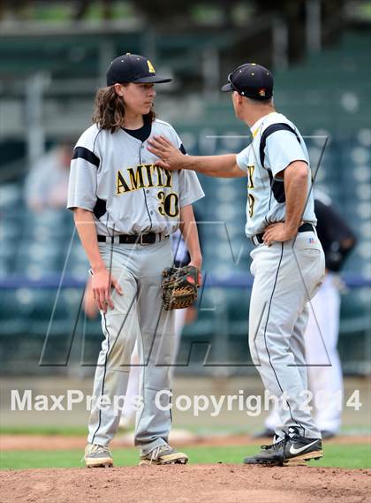 Thumbnail 2 in Amity Regional vs. Xavier (SCC Final) photogallery.