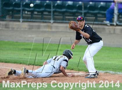 Thumbnail 3 in Amity Regional vs. Xavier (SCC Final) photogallery.