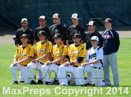 Thumbnail 2 in Amity Regional vs. Xavier (SCC Final) photogallery.