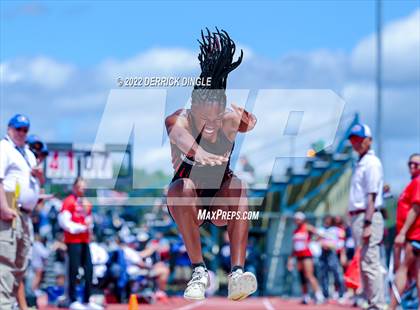 Thumbnail 2 in NYSPHSAA Outdoor Track & Field Championships (Triple Jump) photogallery.