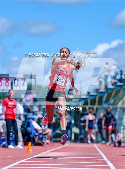 Thumbnail 1 in NYSPHSAA Outdoor Track & Field Championships (Triple Jump) photogallery.