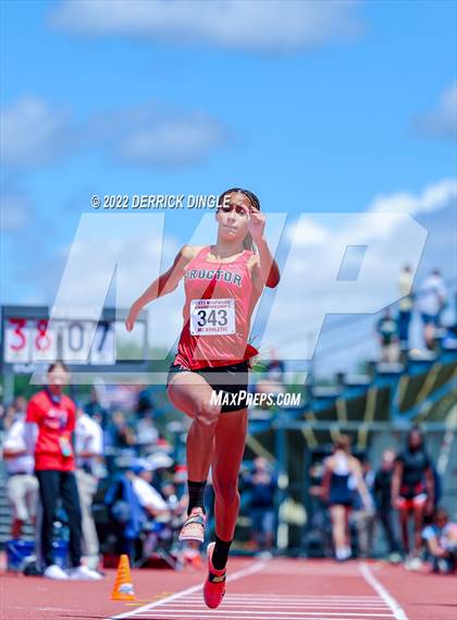 Thumbnail 2 in NYSPHSAA Outdoor Track & Field Championships (Triple Jump) photogallery.