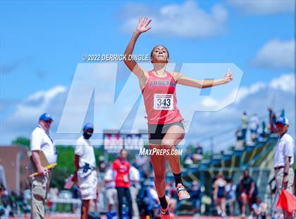 Thumbnail 1 in NYSPHSAA Outdoor Track & Field Championships (Triple Jump) photogallery.