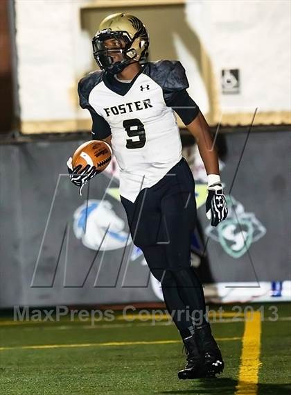 Thumbnail 1 in Foster vs. Dawson photogallery.