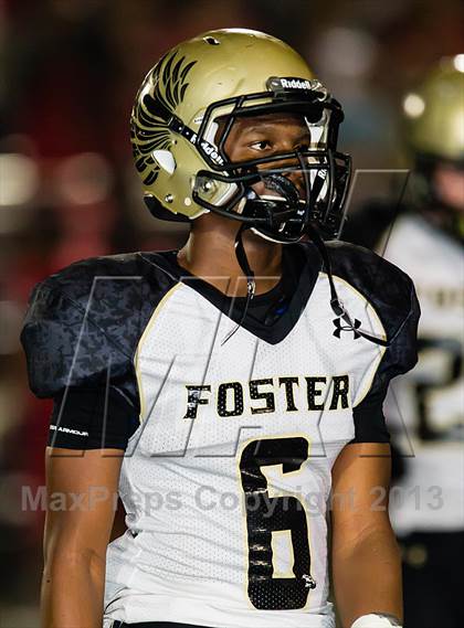 Thumbnail 3 in Foster vs. Dawson photogallery.