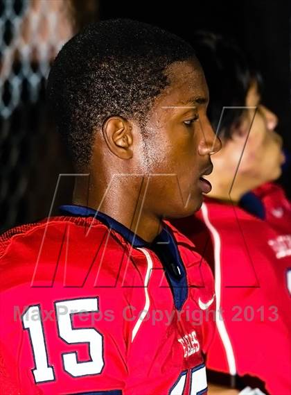 Thumbnail 2 in Foster vs. Dawson photogallery.