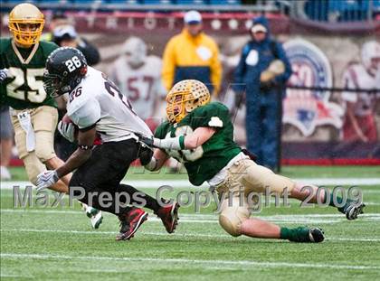 Thumbnail 3 in Bishop Feehan vs. Marblehead (MIAA Division III East Final)) photogallery.