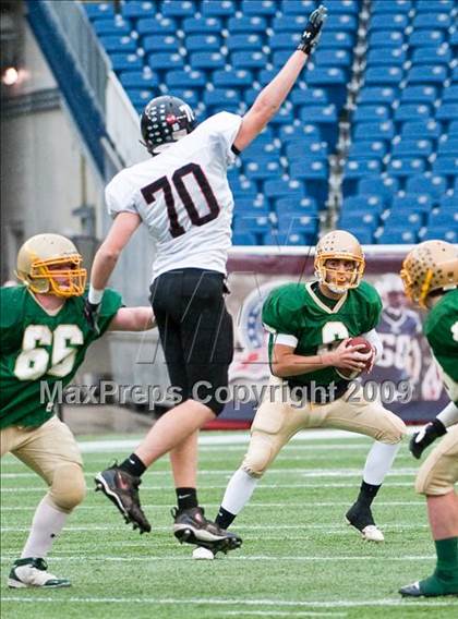 Thumbnail 2 in Bishop Feehan vs. Marblehead (MIAA Division III East Final)) photogallery.