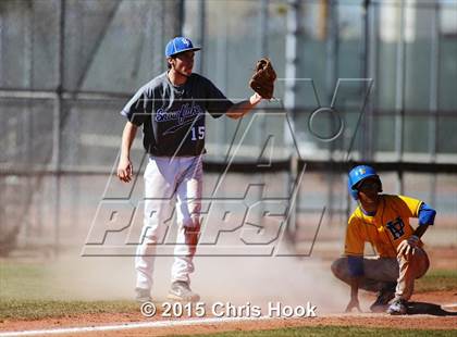 Thumbnail 1 in Palo Verde vs. Snowflake (Panther Invitational) photogallery.