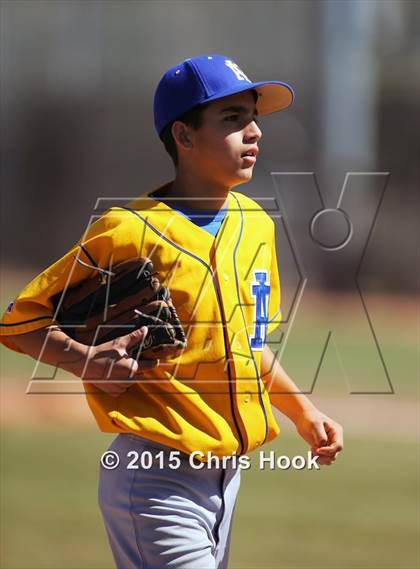 Thumbnail 3 in Palo Verde vs. Snowflake (Panther Invitational) photogallery.