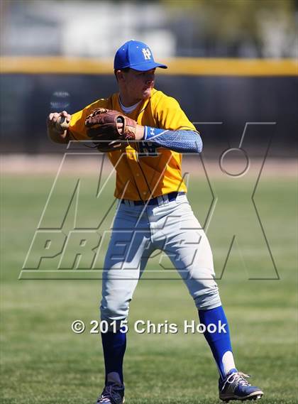 Thumbnail 1 in Palo Verde vs. Snowflake (Panther Invitational) photogallery.