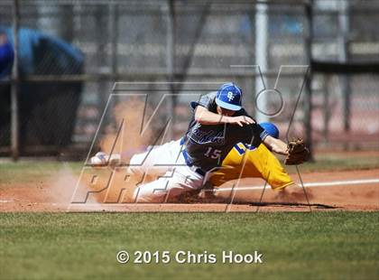 Thumbnail 2 in Palo Verde vs. Snowflake (Panther Invitational) photogallery.