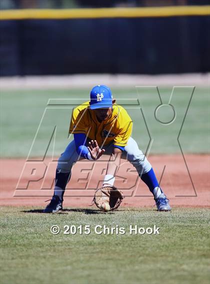 Thumbnail 1 in Palo Verde vs. Snowflake (Panther Invitational) photogallery.