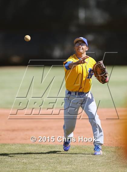 Thumbnail 1 in Palo Verde vs. Snowflake (Panther Invitational) photogallery.