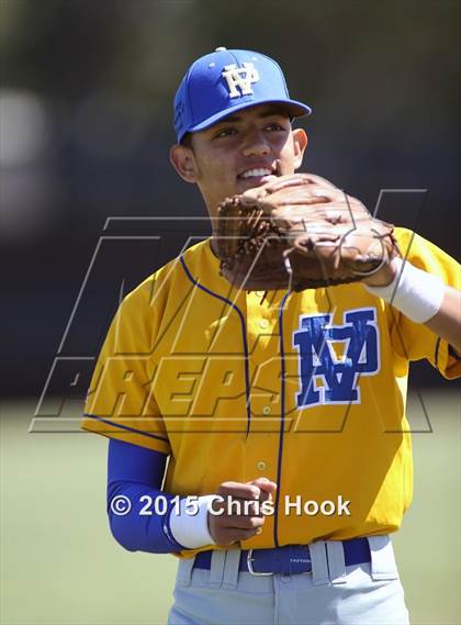 Thumbnail 2 in Palo Verde vs. Snowflake (Panther Invitational) photogallery.